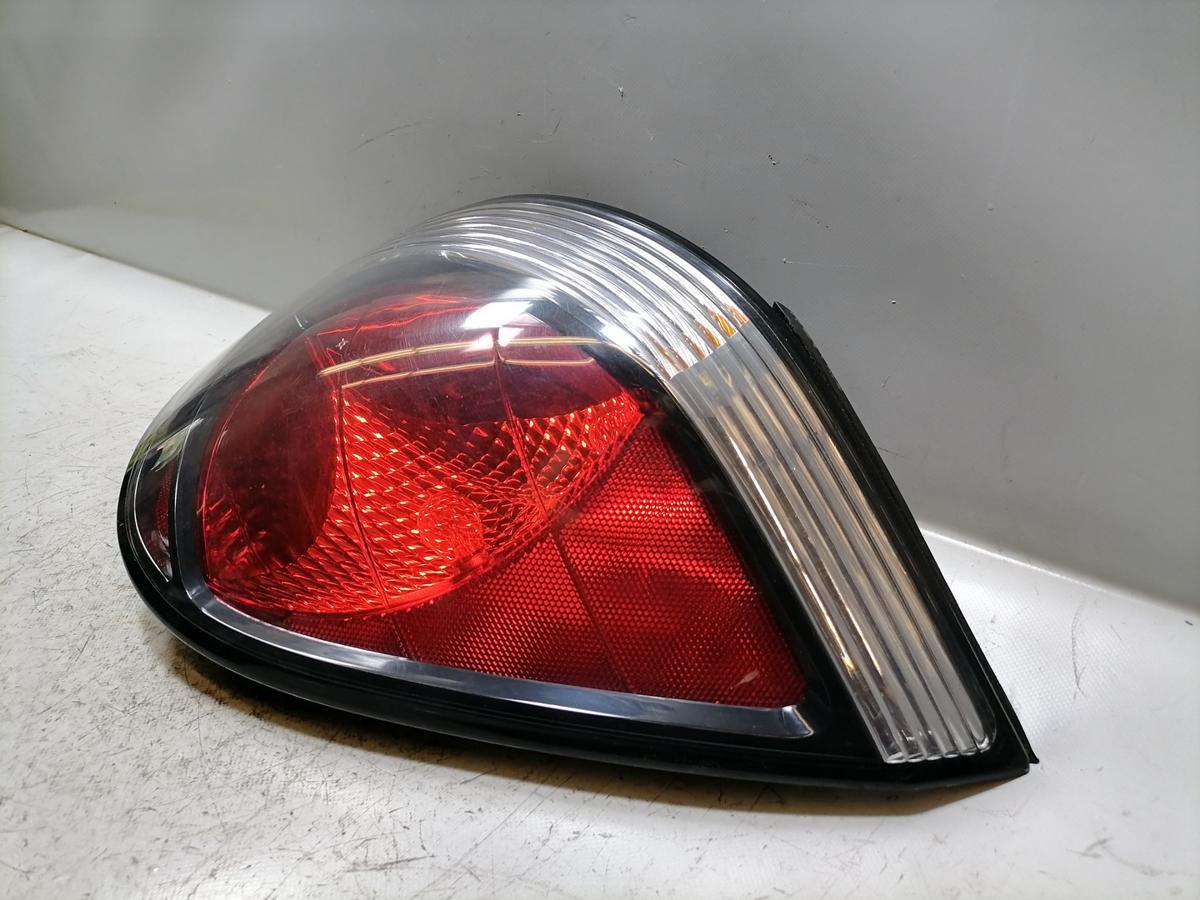 Kia Rio 2 JB original R&uuml;cklicht R&uuml;ckleuchte Schlussleuchte rechts Flie&szlig;heck Bj.2005
